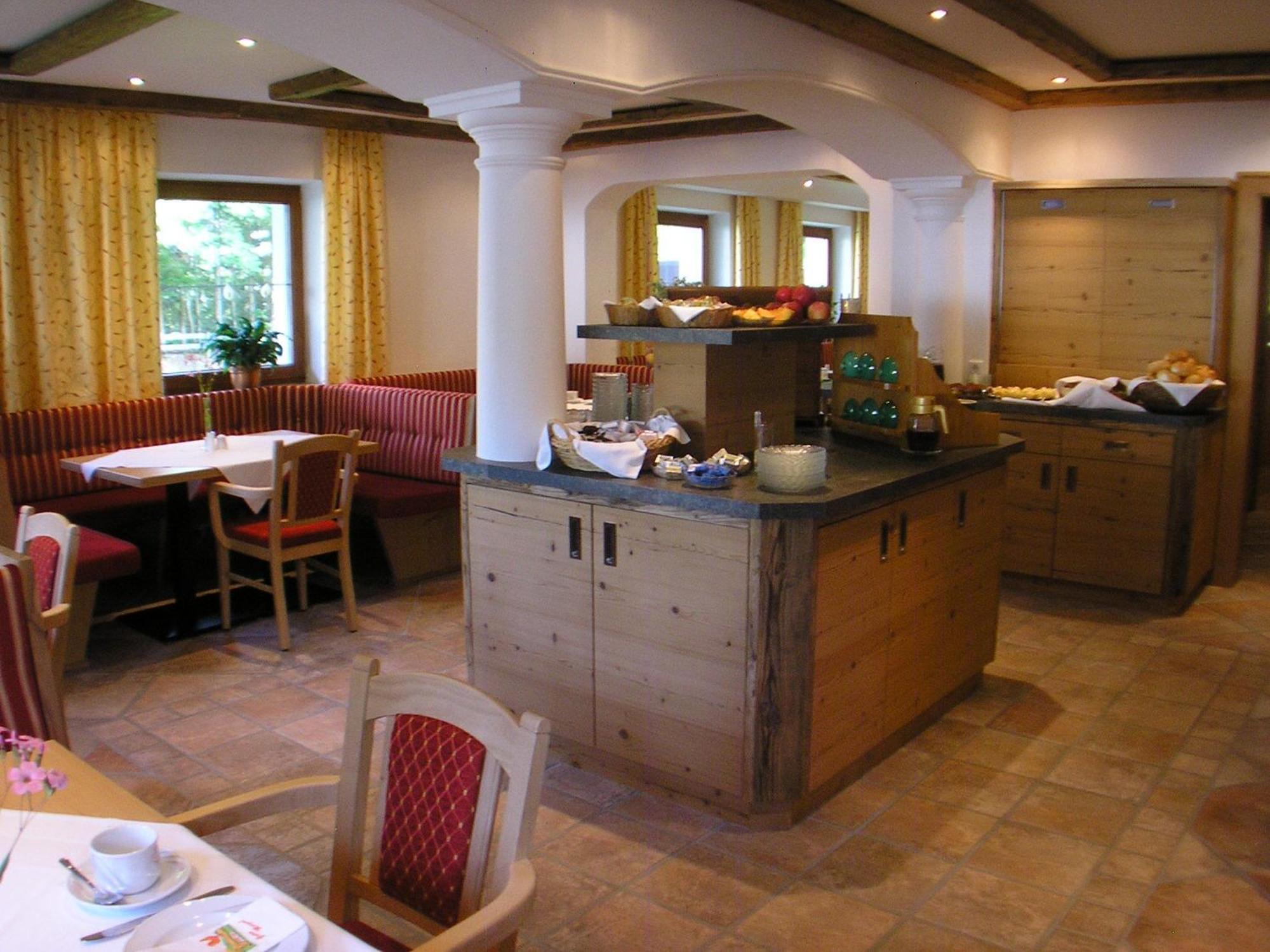Hotel-garni Weidacherhof Leutasch